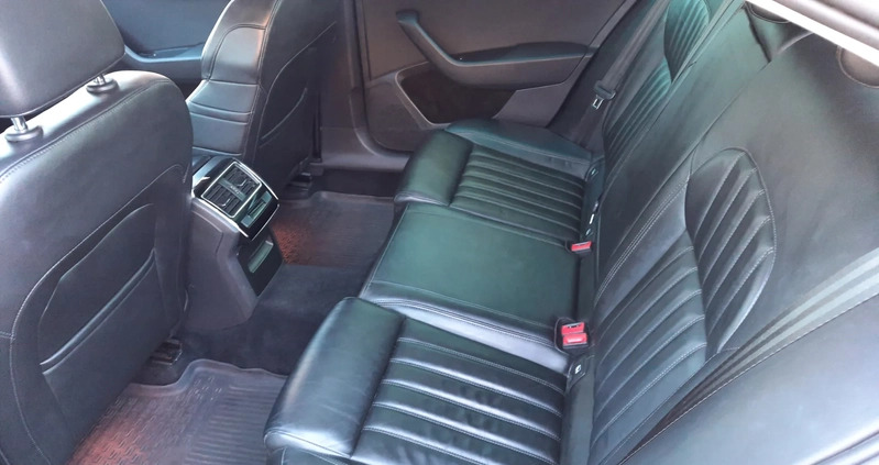 Skoda Superb cena 53000 przebieg: 134450, rok produkcji 2016 z Złocieniec małe 79